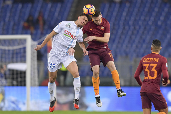 as-roma-v-ac-chievoverona-serie-a-3