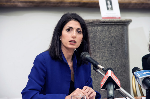 press-conference-with-virginia-raggi-and-laura-baldassarre