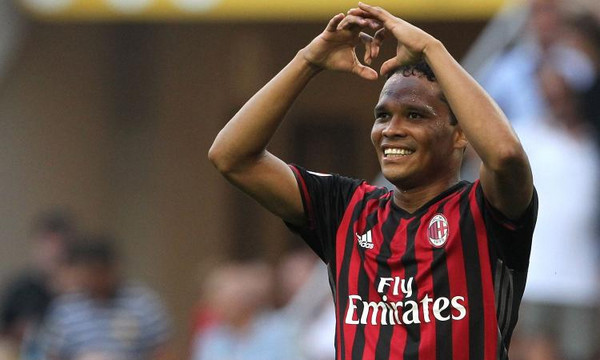 bacca-esulta-2016-17