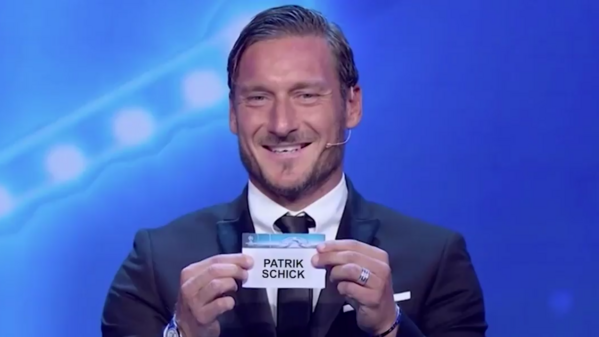 totti-estrae-schick