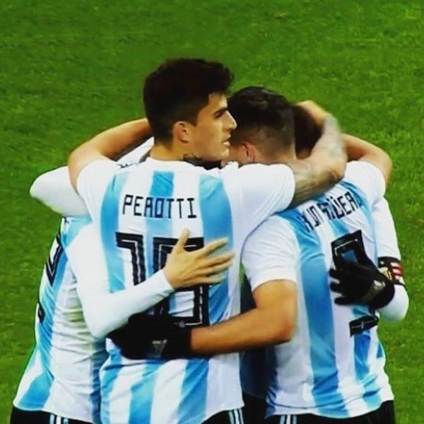 perotti-argentina-spalle