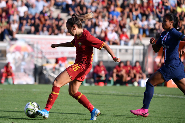 as-roma-femminile-il-trofeo-luisa-petrucci-contro-il-psg-4