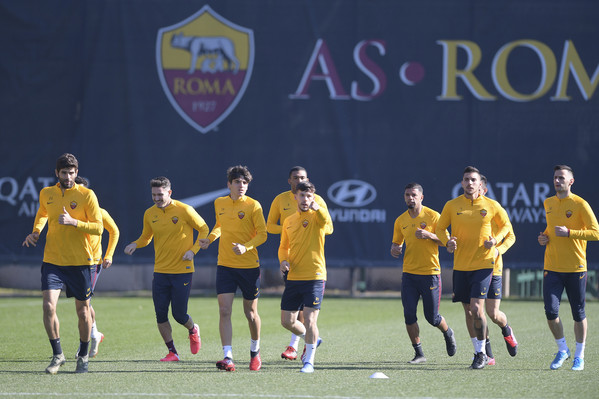 as-roma-allenamento-a-trigoriaas-roma-allenamento-a-trigoria-46