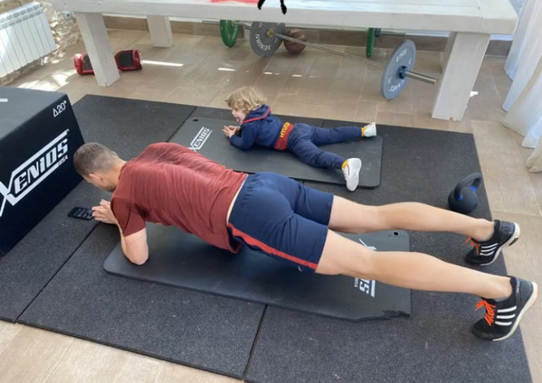 dzeko-figlio-allenamento-ig