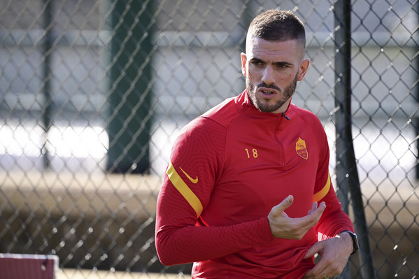 las-roma-in-allenamento-a-trigorialas-roma-in-allenamento-a-trigoria-50