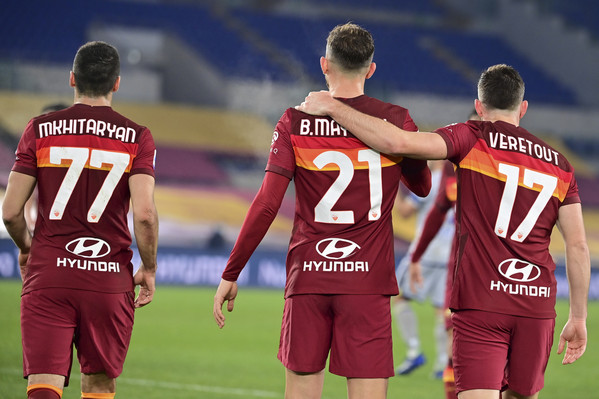 roma-vs-hellas-verona-serie-a-tim-20202021-53