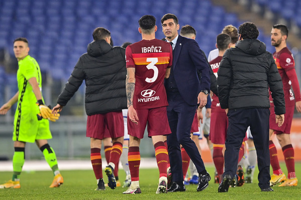 roma-vs-hellas-verona-serie-a-tim-20202021-81