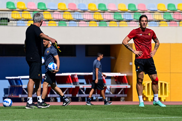 as-roma-training-session-419