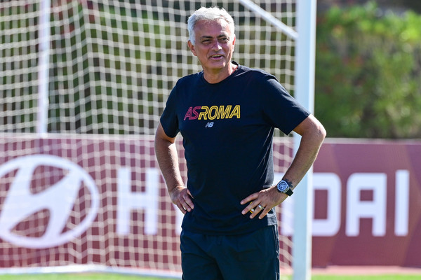 as-roma-training-session-444