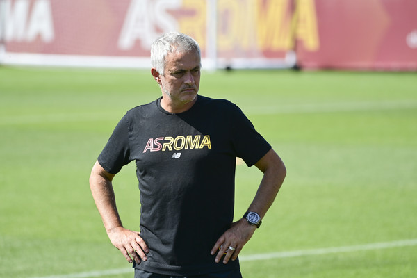 as-roma-training-session-459