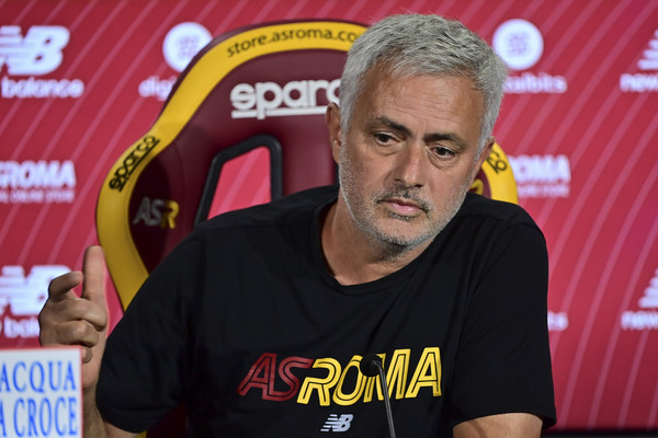 as-roma-press-conference-420
