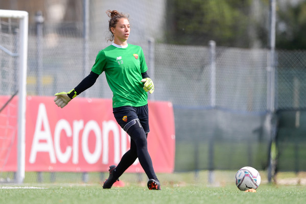 as-roma-women-training-session-4