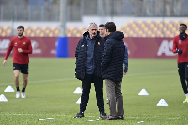 as-roma-training-session-609