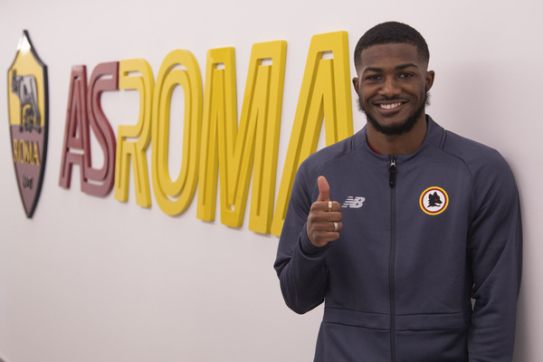 as-roma-new-signing-ainsley-maitland-niles-arrival-7