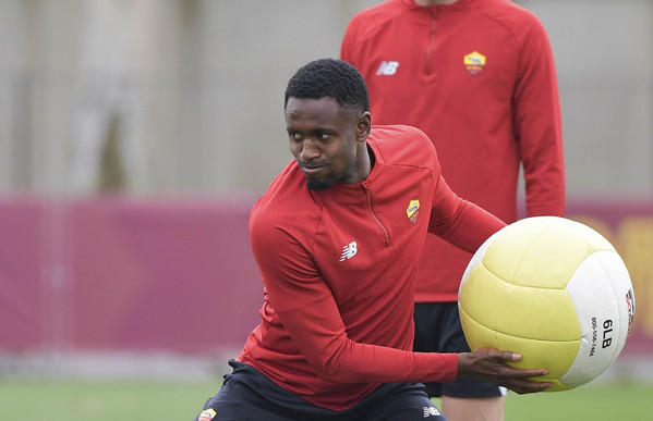 as-roma-training-session-667