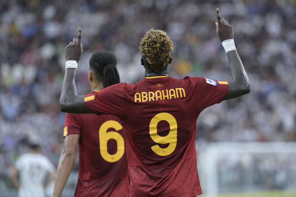 juve-roma-abraham-esultanza