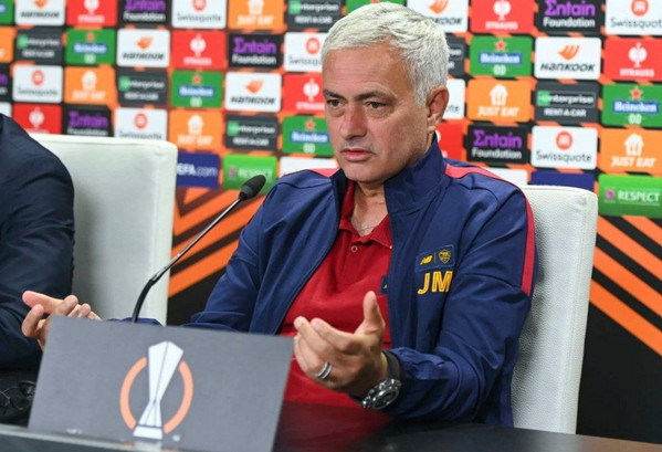mourinho-conferenza-stampa-betis-roma