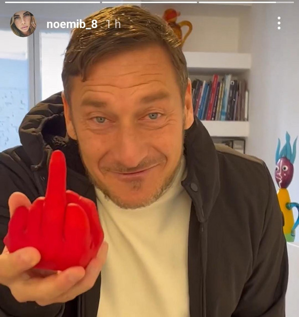 totti-ig-con-noemi-compagna