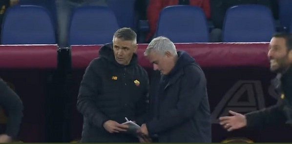 mourinho-gol-mancini-roma-juventus