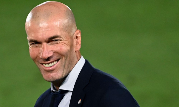 zidane-real-2019-20-sorride-1400x840