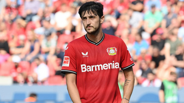 sardar-azmoun-bayer-leverkusen-2022-1665070849-93811