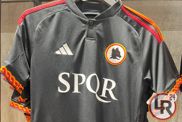 terza-maglia-spqr