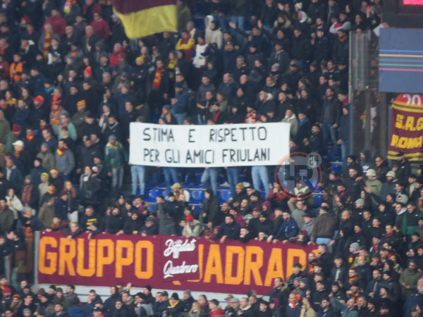 roma-udinese-striscione-curva-sud