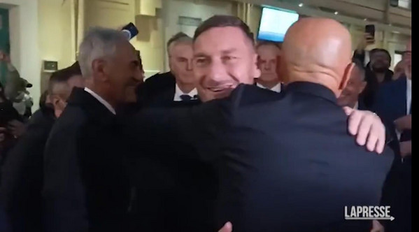 totti-spalletti-la-presse