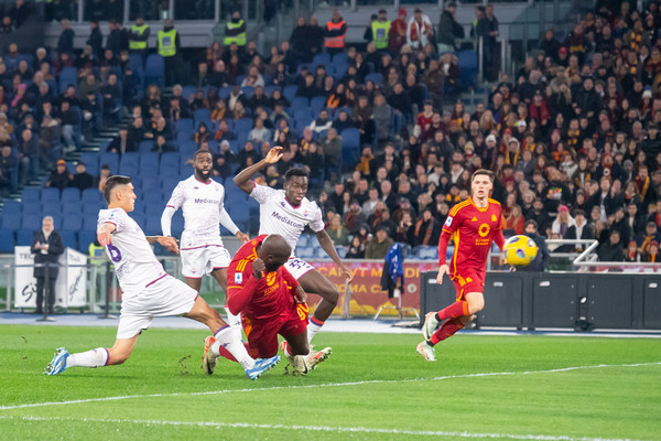 as-roma-v-acf-fiorentina-serie-a-tim-3