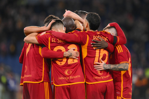 as-roma-v-cagliari-serie-a-tim-7