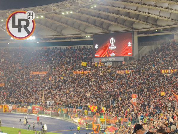 curva-sud-roma-milan-2