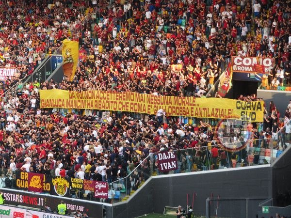 striscione-curva-sud-udinese-romna