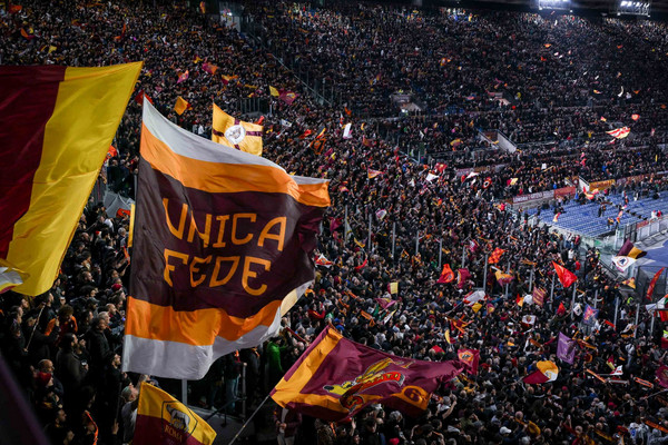 roma-bayer-leverkusen-tifosi-2