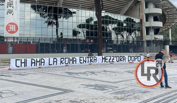 striscione-curva-sud-olimpico