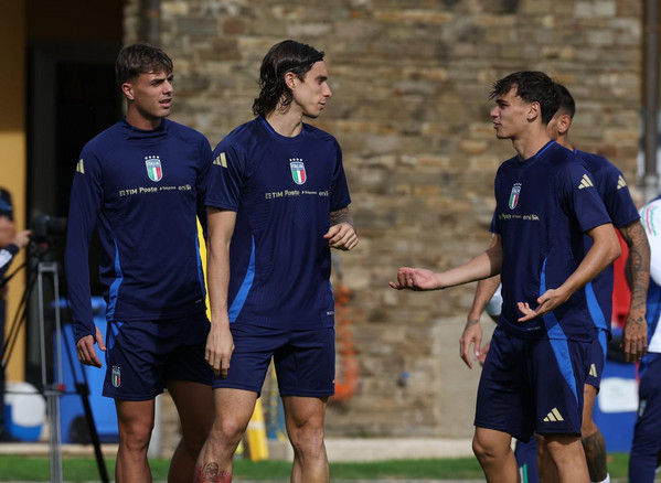 italia-allenamento-pisilli-calafiori-maldini