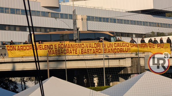 striscione-tifosi-roma-lazio