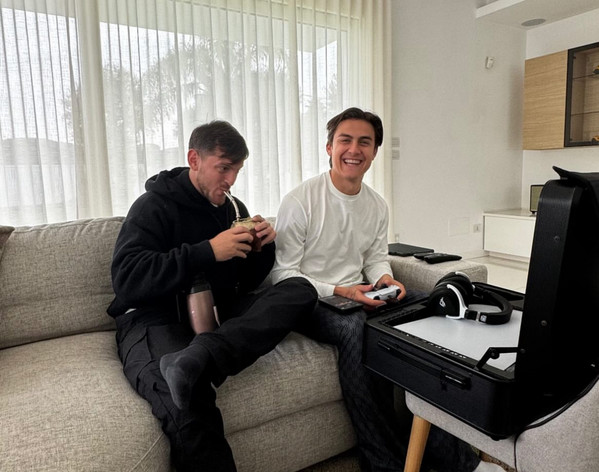dybala-e-fratello-beltran-ig-2