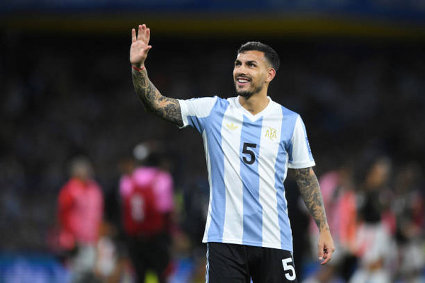 paredes-argentina-3