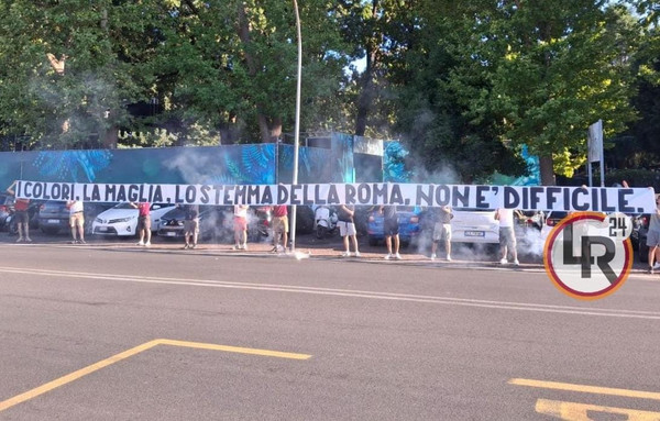 striscione-tifosi-roma-2