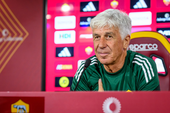 as-roma-press-conference-512