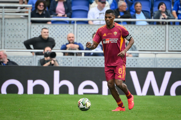 everton-roma-legends-aldair