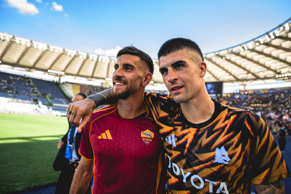 ss-lazio-v-as-roma-serie-a-97